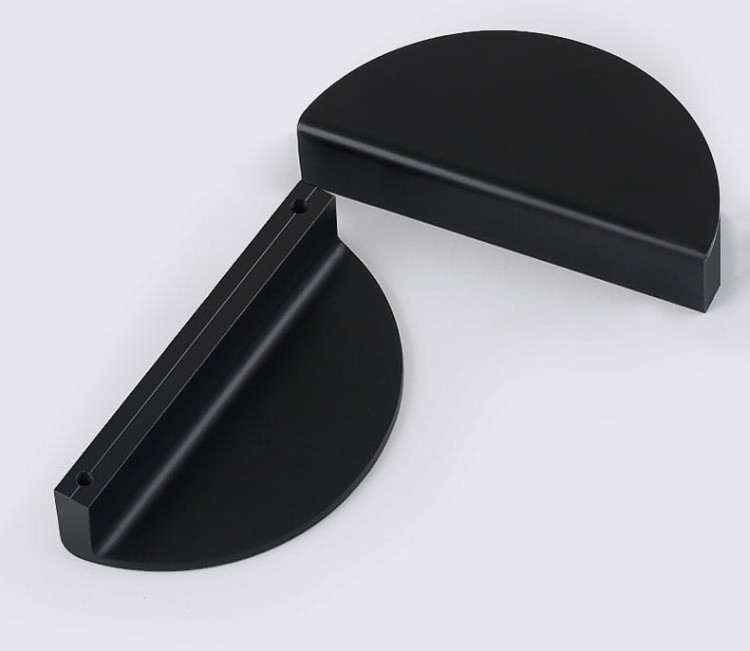 Uchwyt meblowy Gozo półokrągły dekoracyjny złoty / szampański / czarny 78 mm/ 95 mm – sklep euchwyty.pl