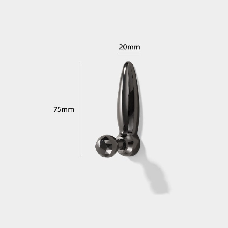 Wandhaken Andes mit eleganter, schlanker Form. Robust, leicht zu montieren, ideal für Zuhause, Hotels und Salons. Farben: Gold und Schwarzchrom – für Glamour-, klassische und moderne Interieurs.