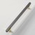Möbelgriff Alto – Perlgrau mit eleganten goldenen Details, pulverbeschichtetes Metall im modernen minimalistischen Stil. Ideal für Küchen- und Badschränke, Kommoden und Garderobe. Als T-Bar sowie in 128 und 192 mm erhältlich.