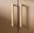 Möbelgriff Tinaja – moderner minimalistischer Griff als Knopf oder Leiste in 128 und 320 mm. Sieben trendige Farben von Weiß und Schwarz bis Gold und Grau. Ideal für Küche, Bad, Schränke und Kommoden.