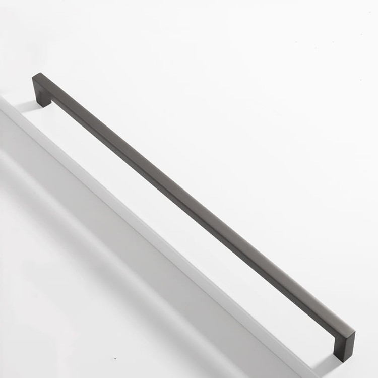 Möbelgriff Tinaja – moderner minimalistischer Griff als Knopf oder Leiste in 128 und 320 mm. Sieben trendige Farben von Weiß und Schwarz bis Gold und Grau. Ideal für Küche, Bad, Schränke und Kommoden.