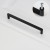 Möbelgriff Vega – moderner minimalistischer Griff in Schwarz, gebürstetem Gold, gebürstetem Nickel und Perlgrau. Größen 128–256 mm, ideal für Küche, Kommoden, Schränke, Garderobe und Bad.